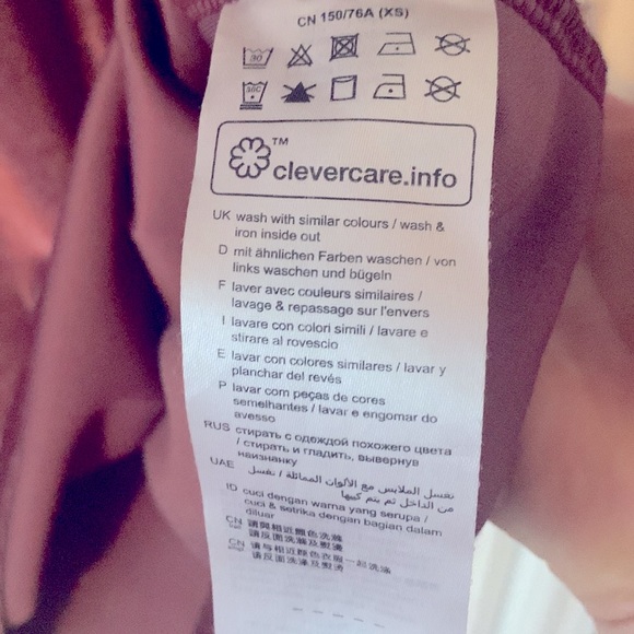 Esprit plum coloured velour dress size XS - Picture 4 of 5